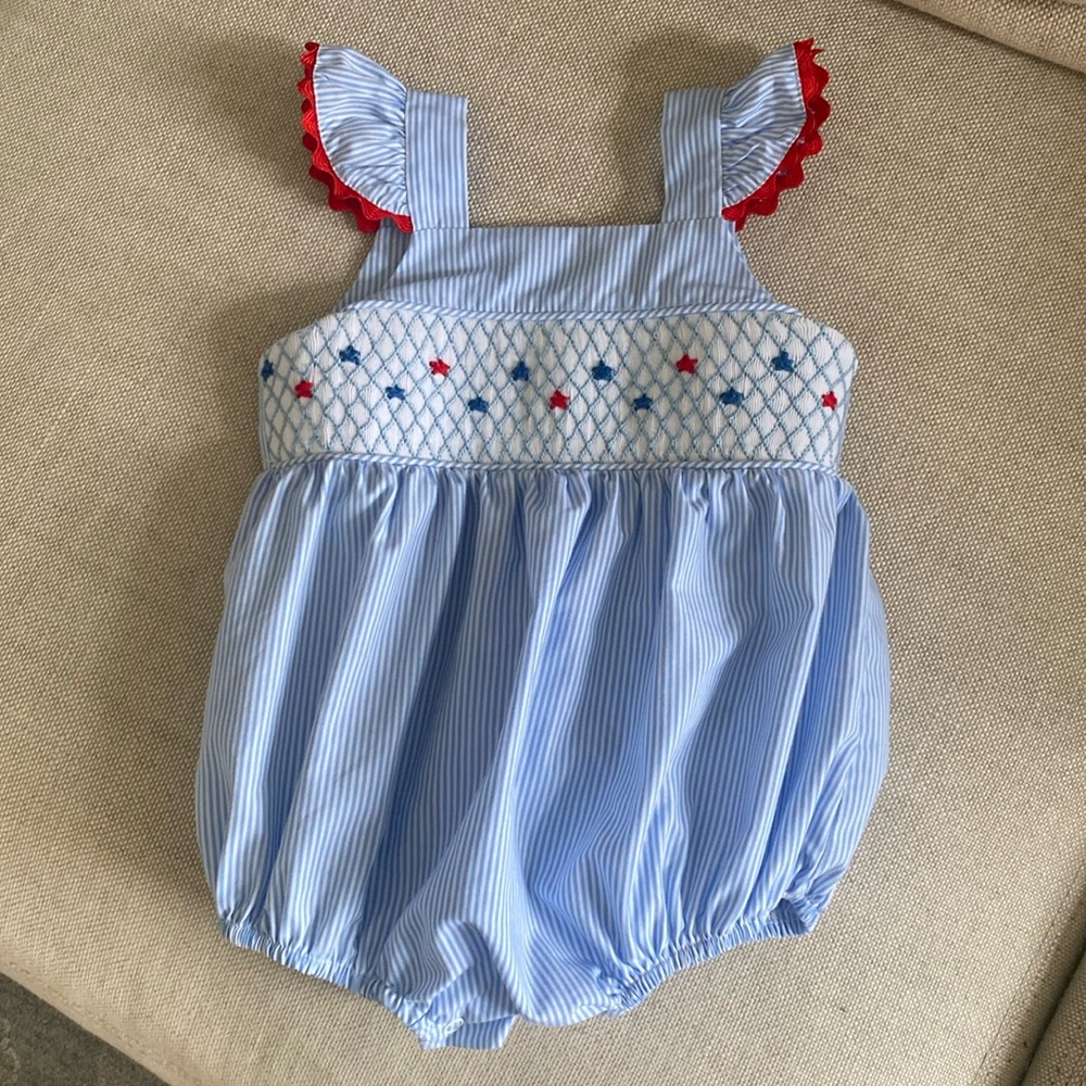 Stitchy Fish Patriotic Bubble 9m